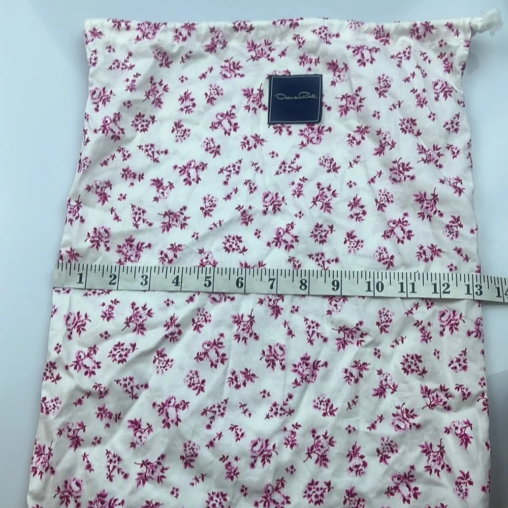 Oscar dela Renta Dust Bag N183-20